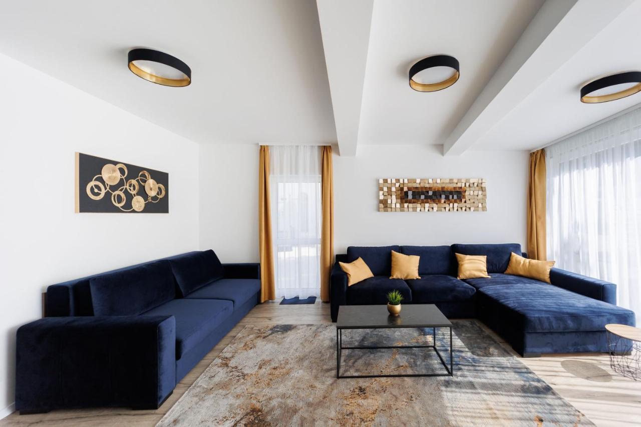 Villa Bauhaus Gold Шіофок Екстер'єр фото